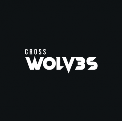 Cross Wolv3s
